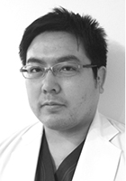 病院長：深澤　隆